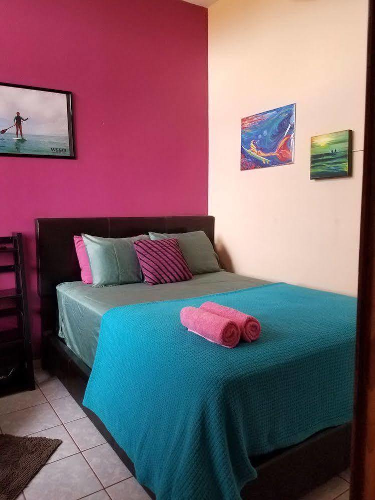 Wssm Surf House Bed & Breakfast Aguadilla Ngoại thất bức ảnh